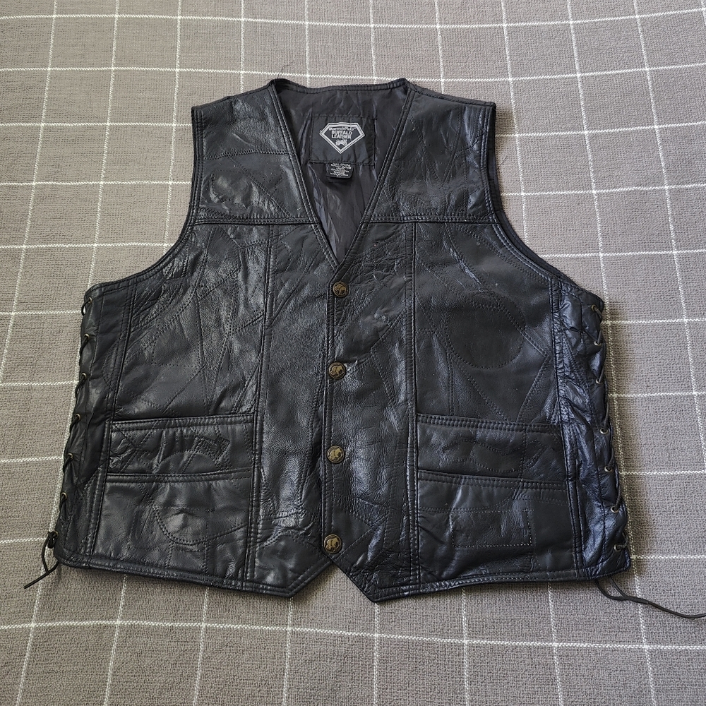 VINTAGE Buffalo Leather Biker Vest - Picture 1 of 13